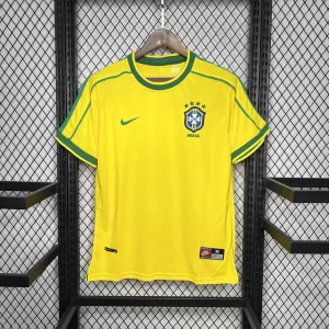 Jornalista divulga ranking dos maiores salários do futebol brasileiro